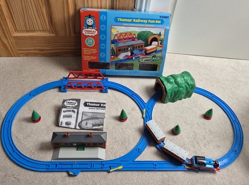 Tomy thomas friends - tomy,