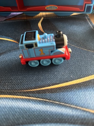 Thomas and friends - thomas,