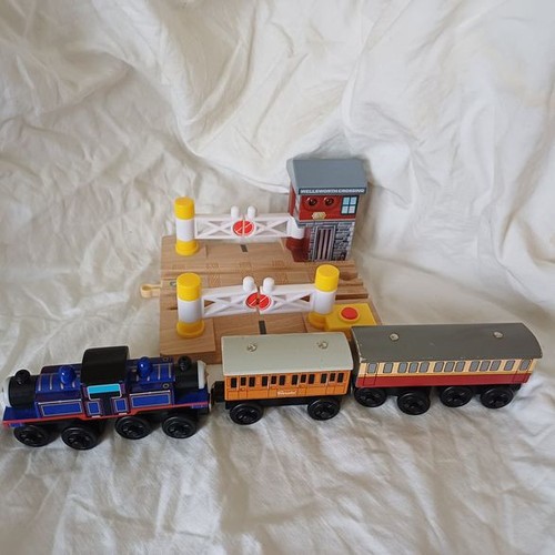 Thomas friends holzeisenbahn - thomas,