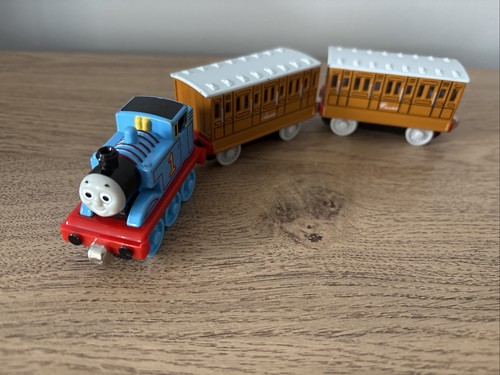 Thomas annie clarabel - thomas, &